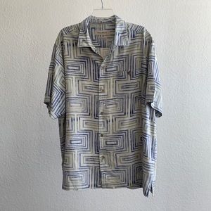 Men’s XL Tommy Bahama 100% Silk Button Down Shirt